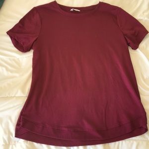 Danskin Maroon tshirt